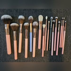 Luxie Brushes